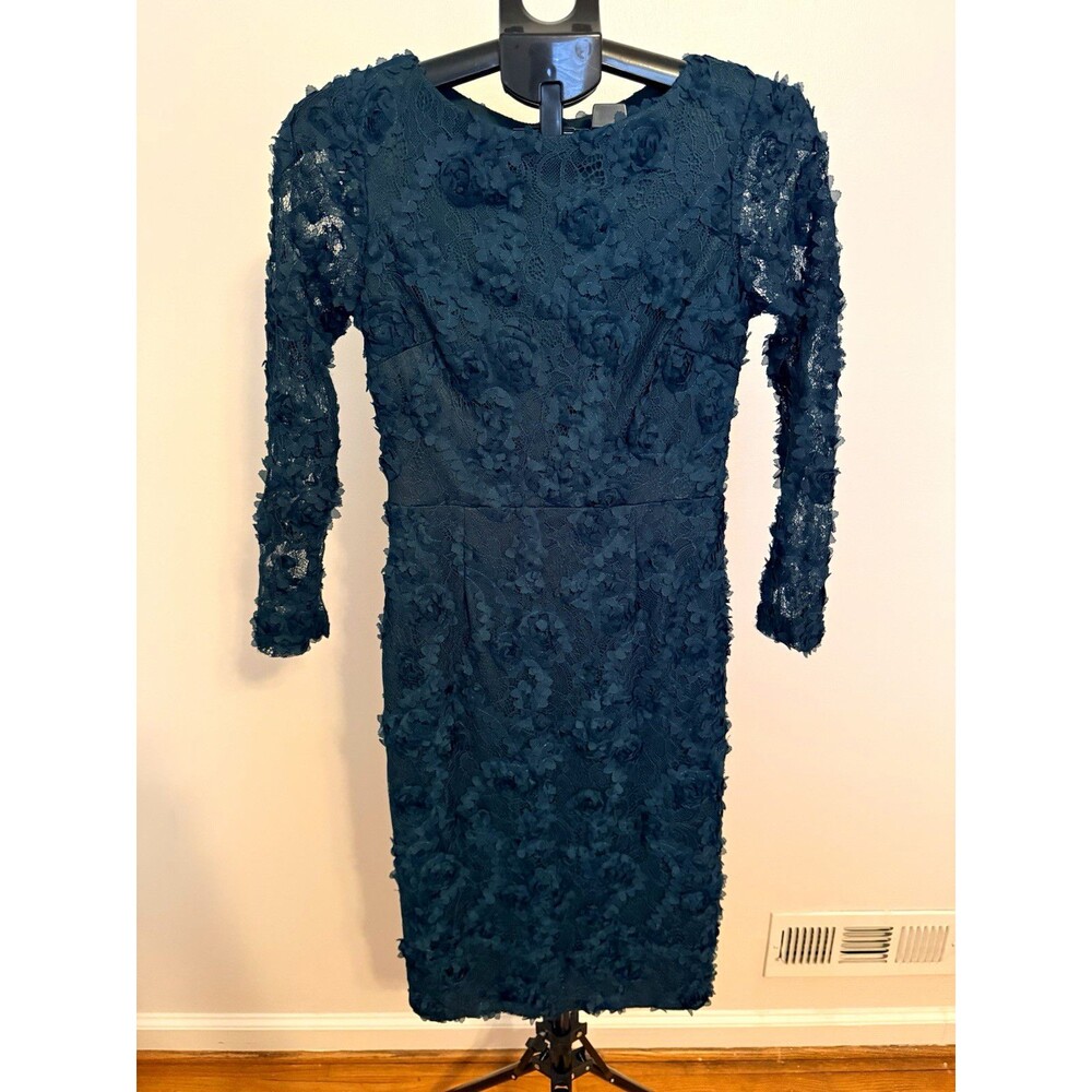 Xscape Teal Floral Lace Round Neck Long Sleeve Sheath Knee Dress Size 4